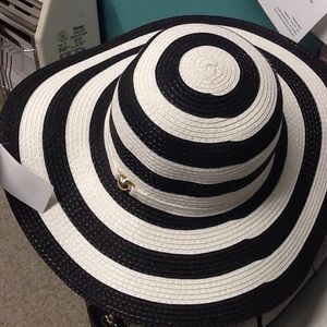 NWT Beach Hat